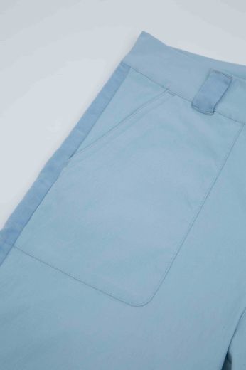 Bilde av WoolLand Romsdalseggen shorts w.cord Boy Light Sky